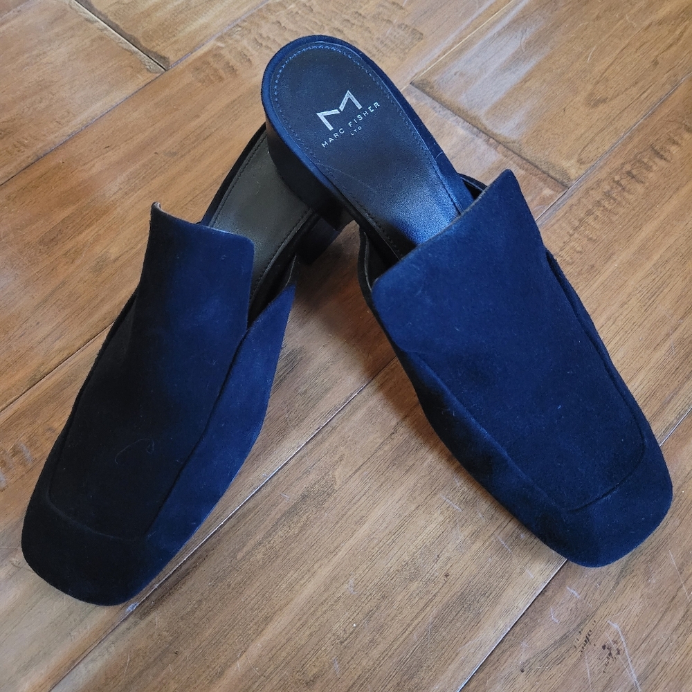 Marc Fisher Millailey Mules Black Size 9.5
